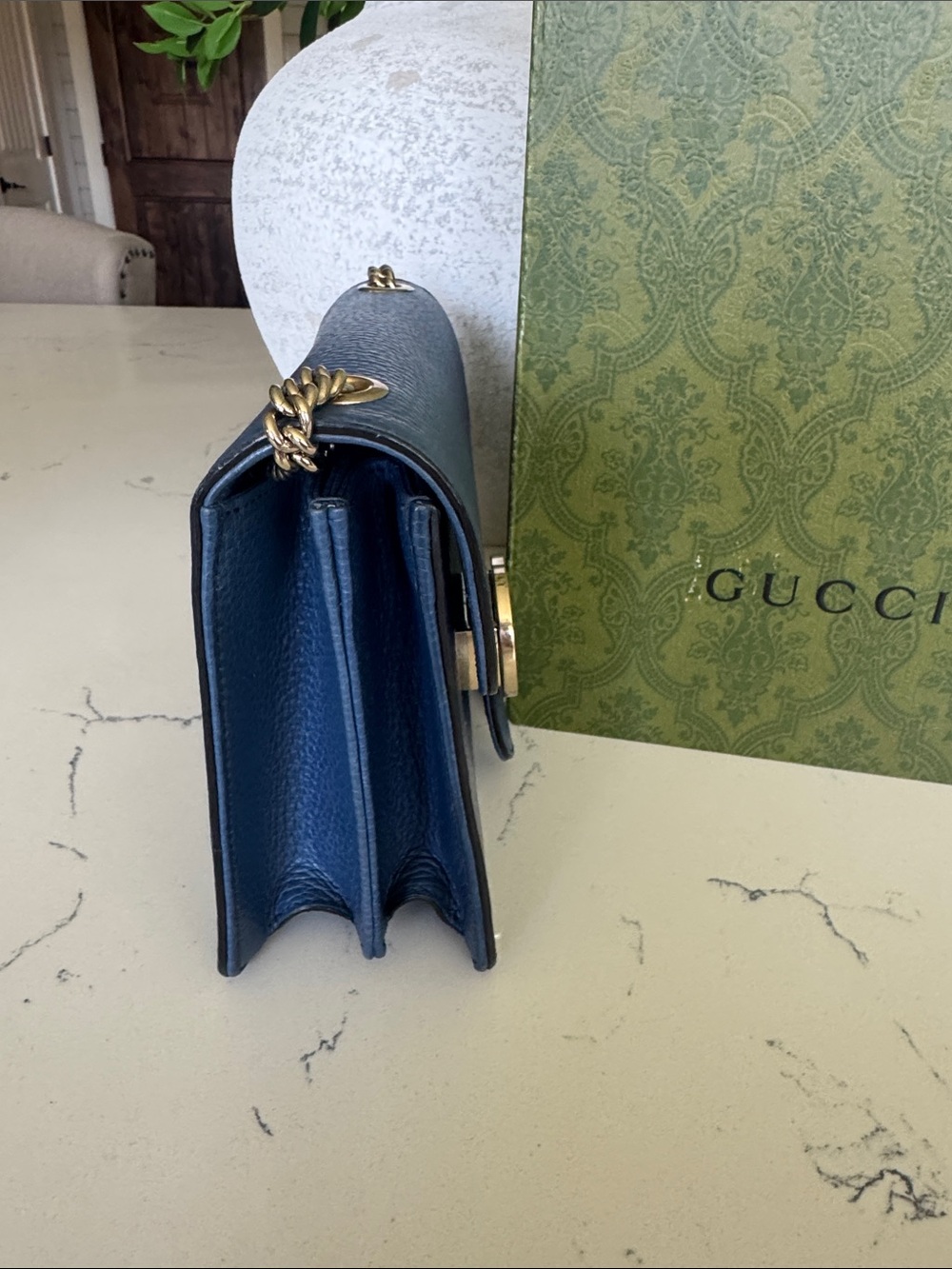 Gucci Navy Blue Pebbled Leather Crossbody with Gold GG Emblem - Picture 4 of 14